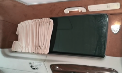 奔驰商务 电动窗帘